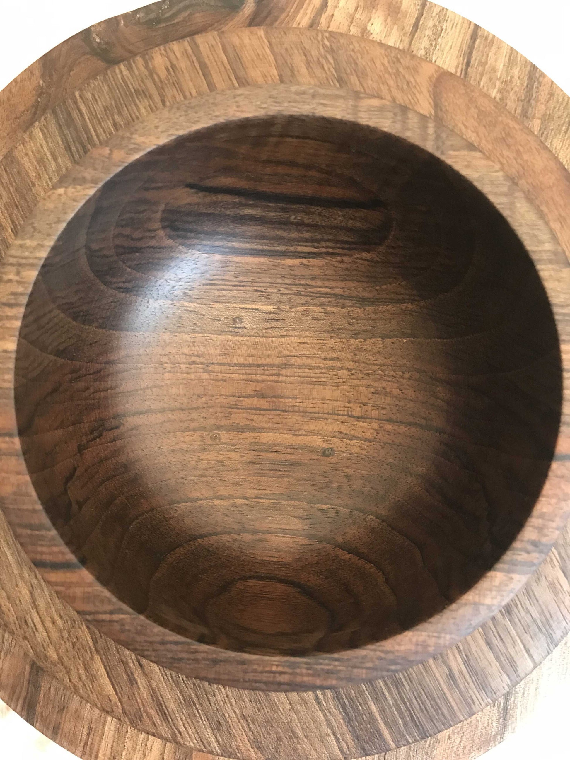 Set of 4 Round Serving walnut Tray dry fruit Saucer,Dinner Plate,wooden design,perfect for dry fruits,green salad,popcorn,pastries,bread