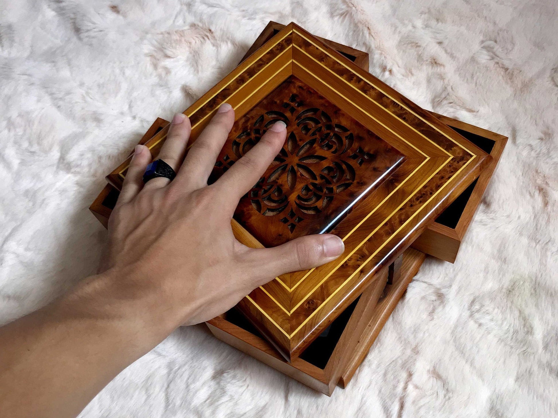 8"x6" Moroccan puzzle box,secret opening thuya wood jewellery Box organizer with 4 cases,mystery trinket jewelry box,wedding Jewelry memory