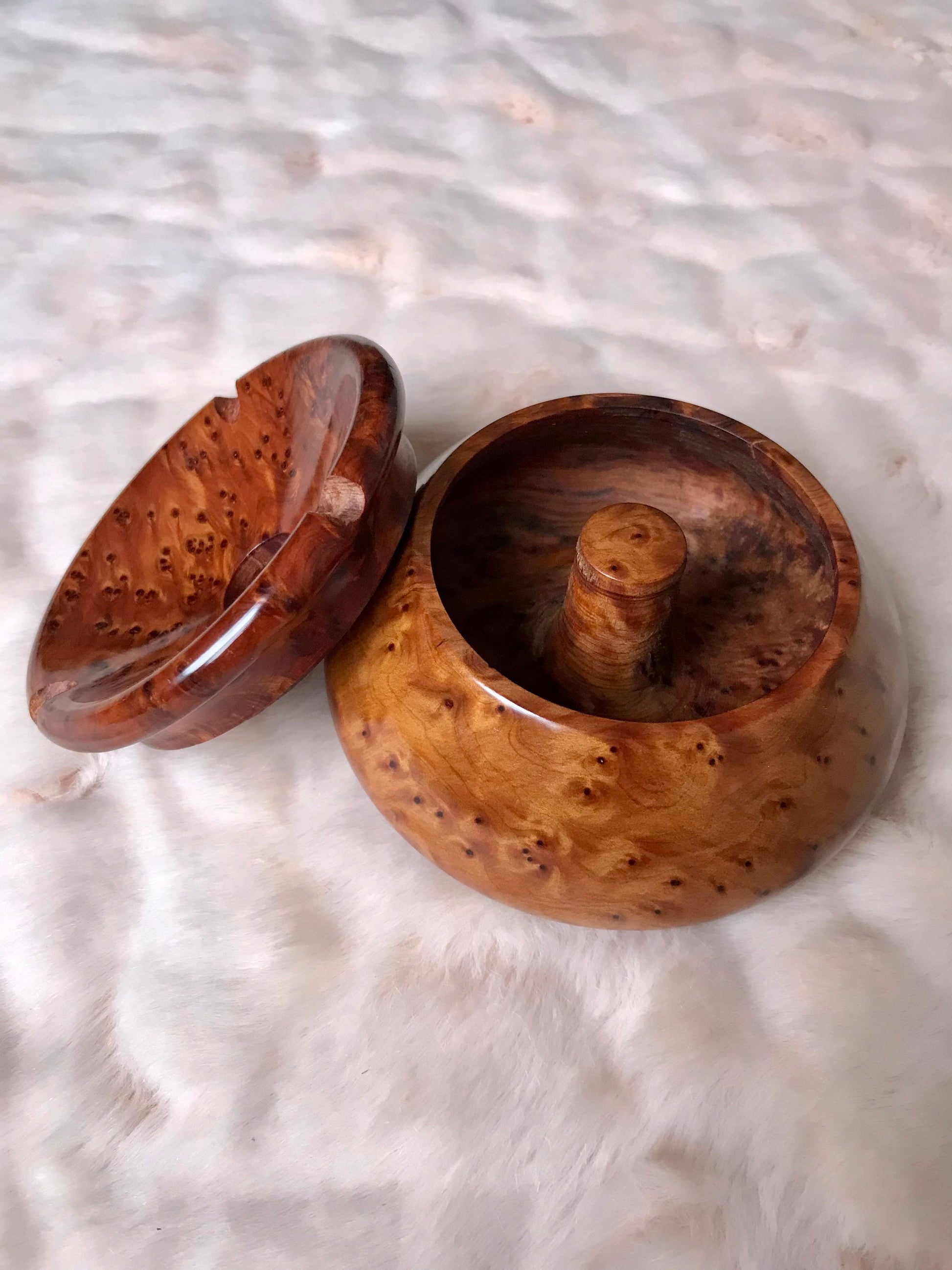 Handcrafted Moroccan cigar ashtray thuya wood,decorative wooden piece,gift for him or her,cigar lovers, wooden ashtray with tray