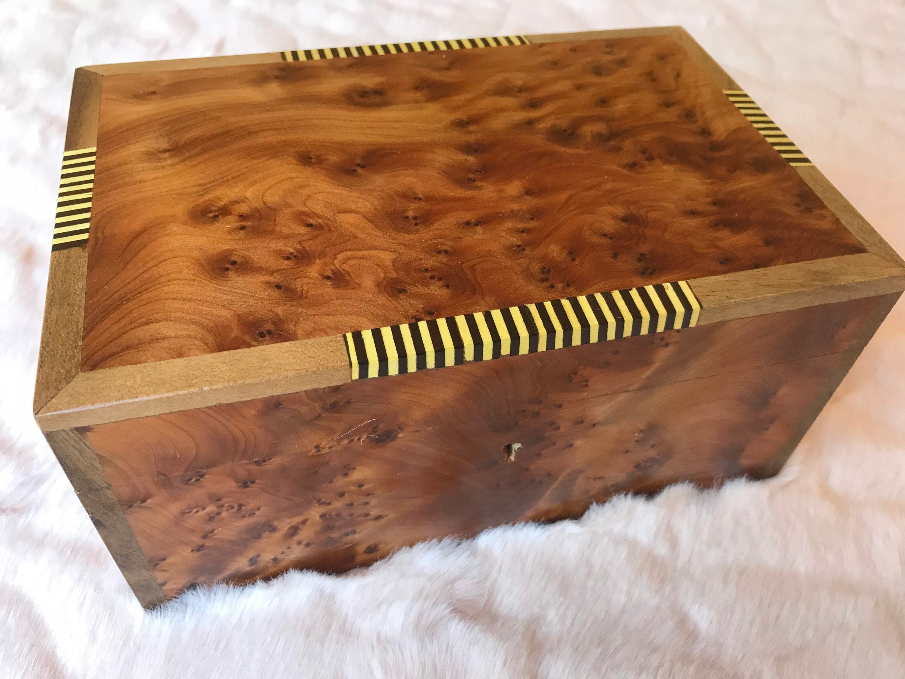 Wooden Jewelry good Box made from walnut and thuya