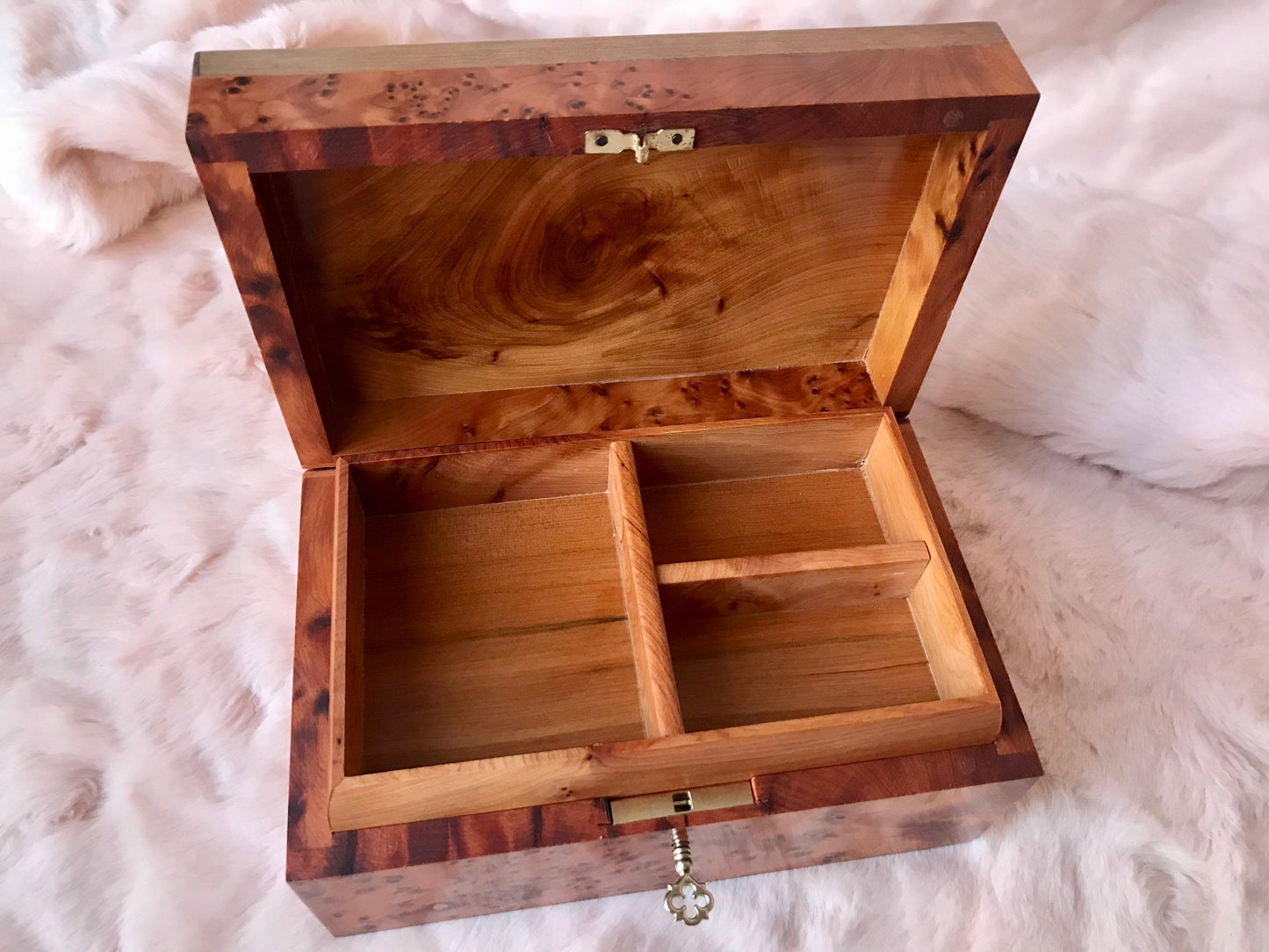 8"x5" Luxury wood box with key,inlaid with Mother of Pearl,lockable wooden jewellery Box,Couples gift,wedding Jewelry memory,decorative box