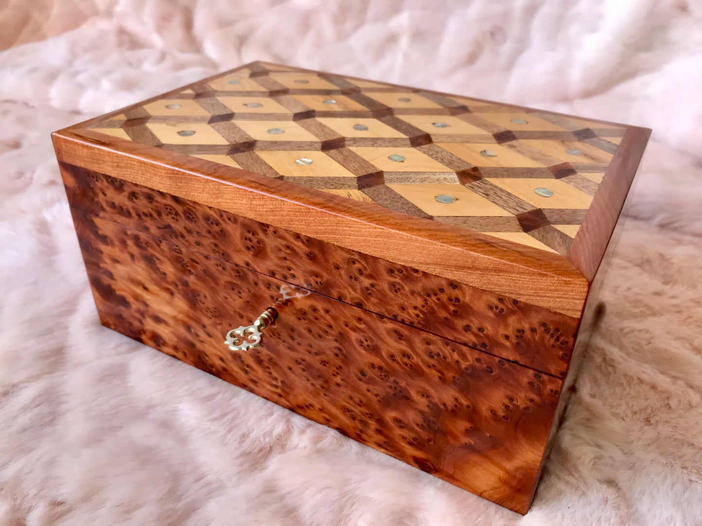 8"x5" lockable wooden jewellery Box,Luxury box holder with key,Keepsake Memory Couples gift,Birthday,wedding Jewelry memory,decorative box