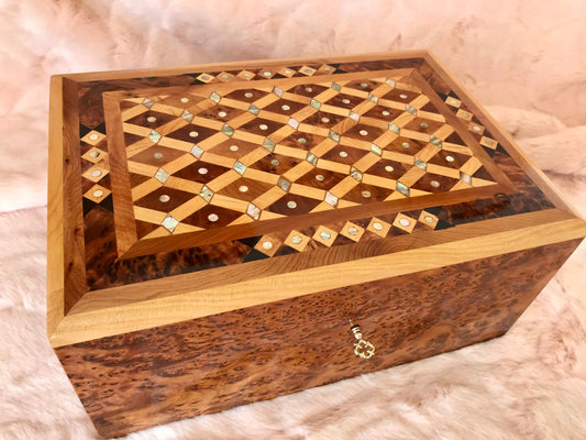 12"x8" Large jewellery Thuya wood Box with key,inlaid with mother of pearl,cedar wood,Gift idea, engraved Custom Moroccan wood Box with lock