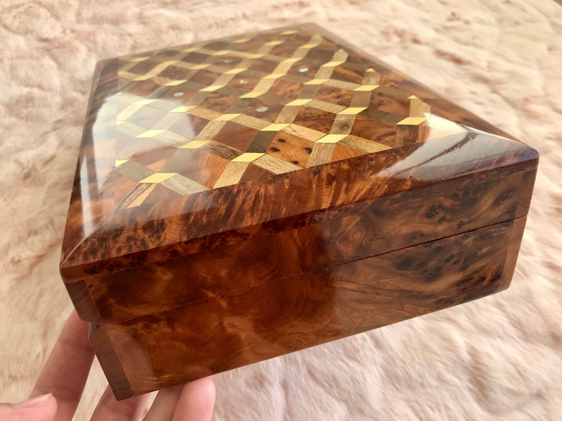 Moroccan handmade thuya burl wooden jewellery Box organizer,engraved,inlaid with walnut and cedar wood,Birthday,wedding memory thuya box