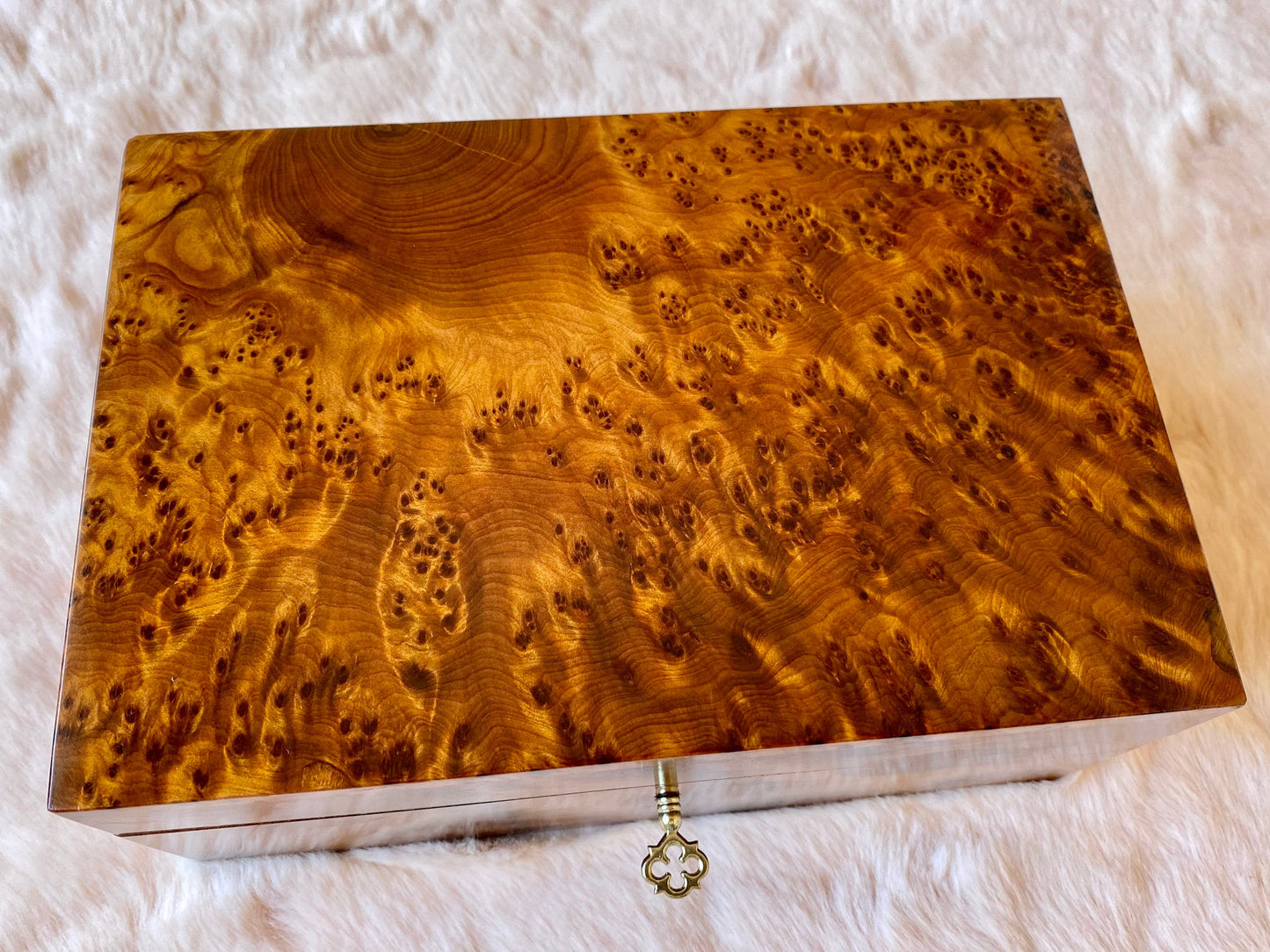 8"x5" Moroccan lockable thuya burl wooden jewellery Box holder with key, Keepsake Couple gift,Birthday,wedding Jewelry memory,decorative box