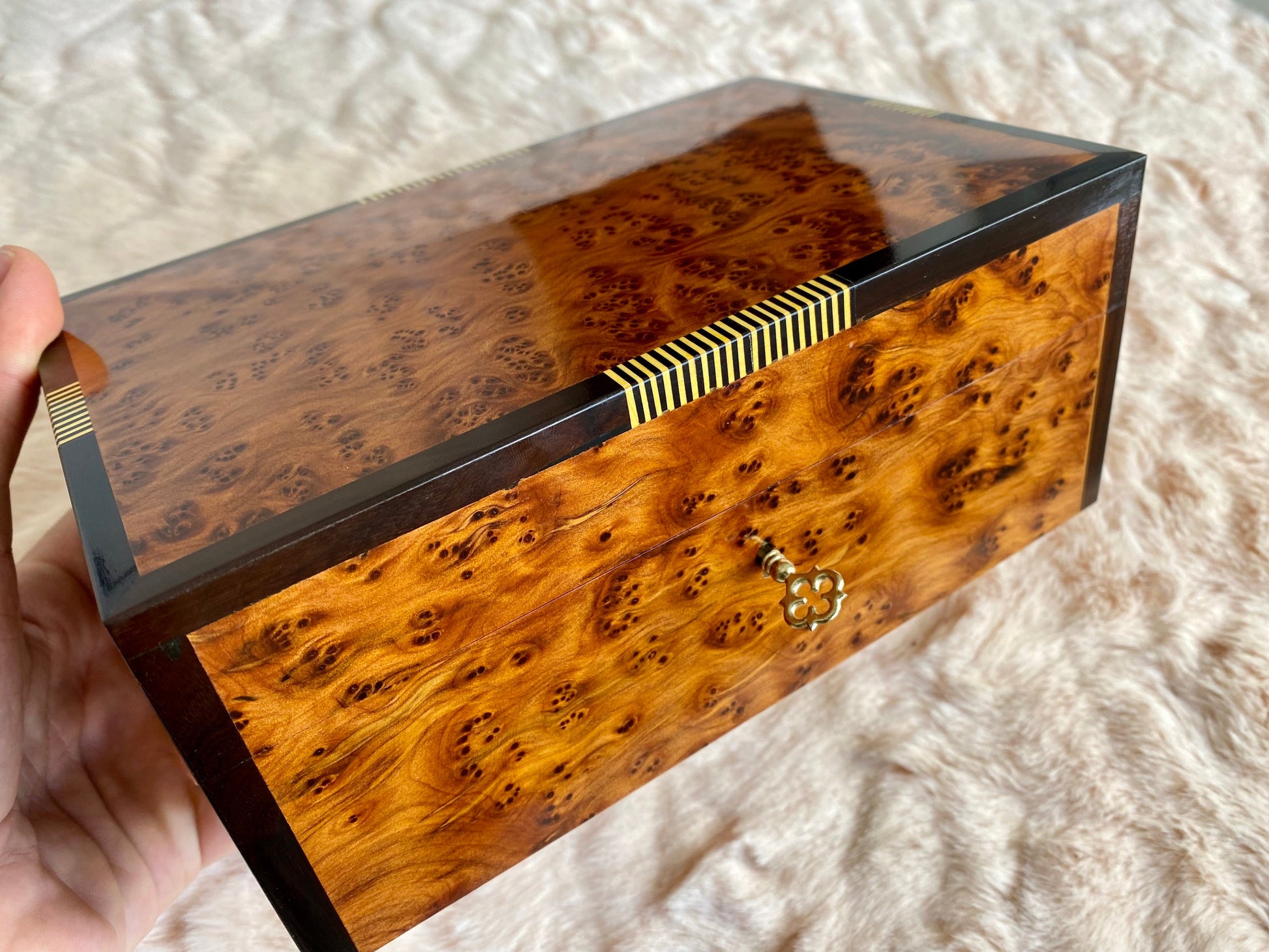 8"x5" Moroccan jewellery Box,large lockable thuya wooden burl Jewelry Box organizer with key,Christmas Couples gift,wedding wood memory box