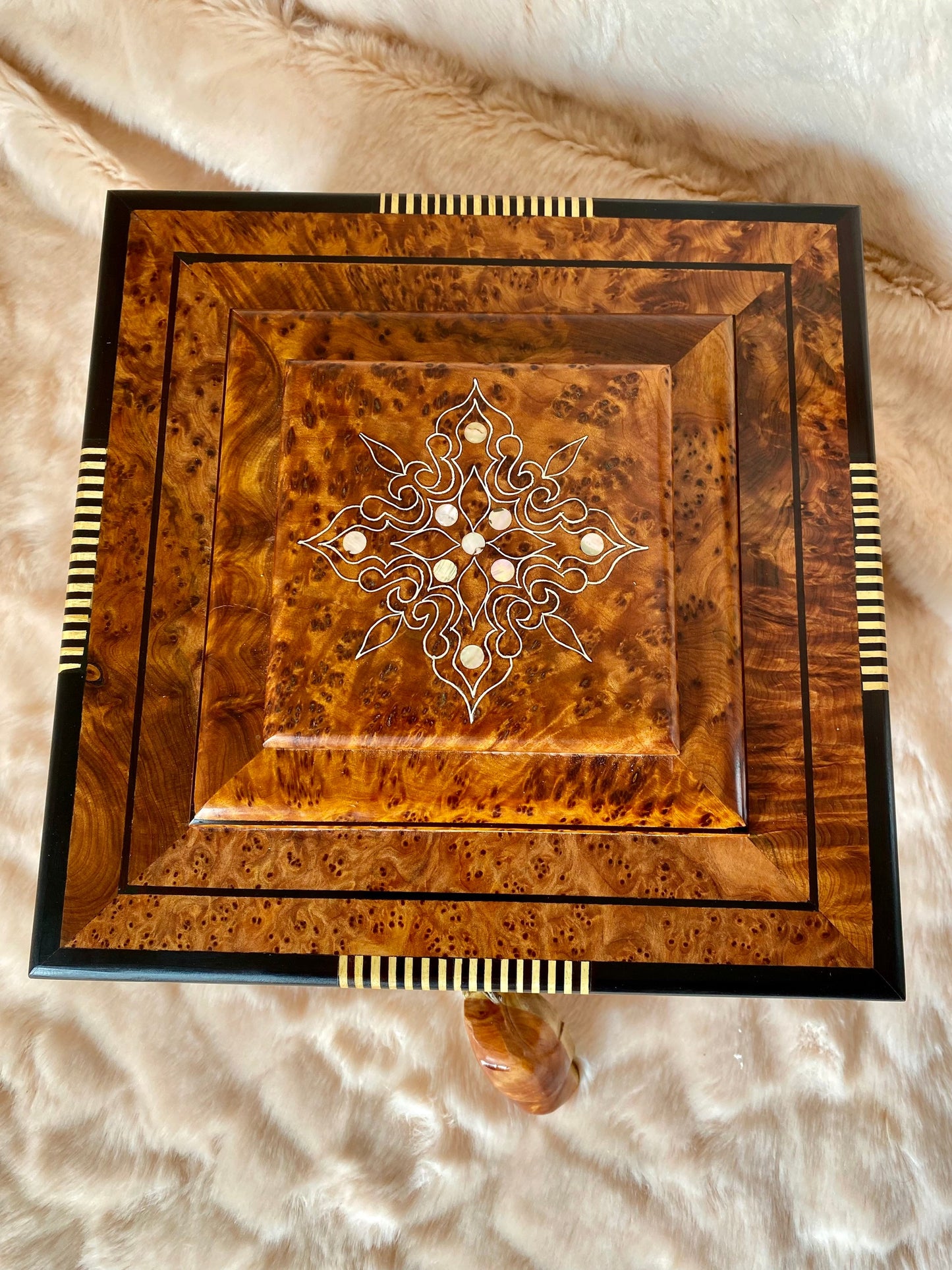 7"x7" Moroccan Royal jewellery burl wooden box inlaid with mother of pearl,lockable Luxury handmade gift box for anniversary,mirror inside