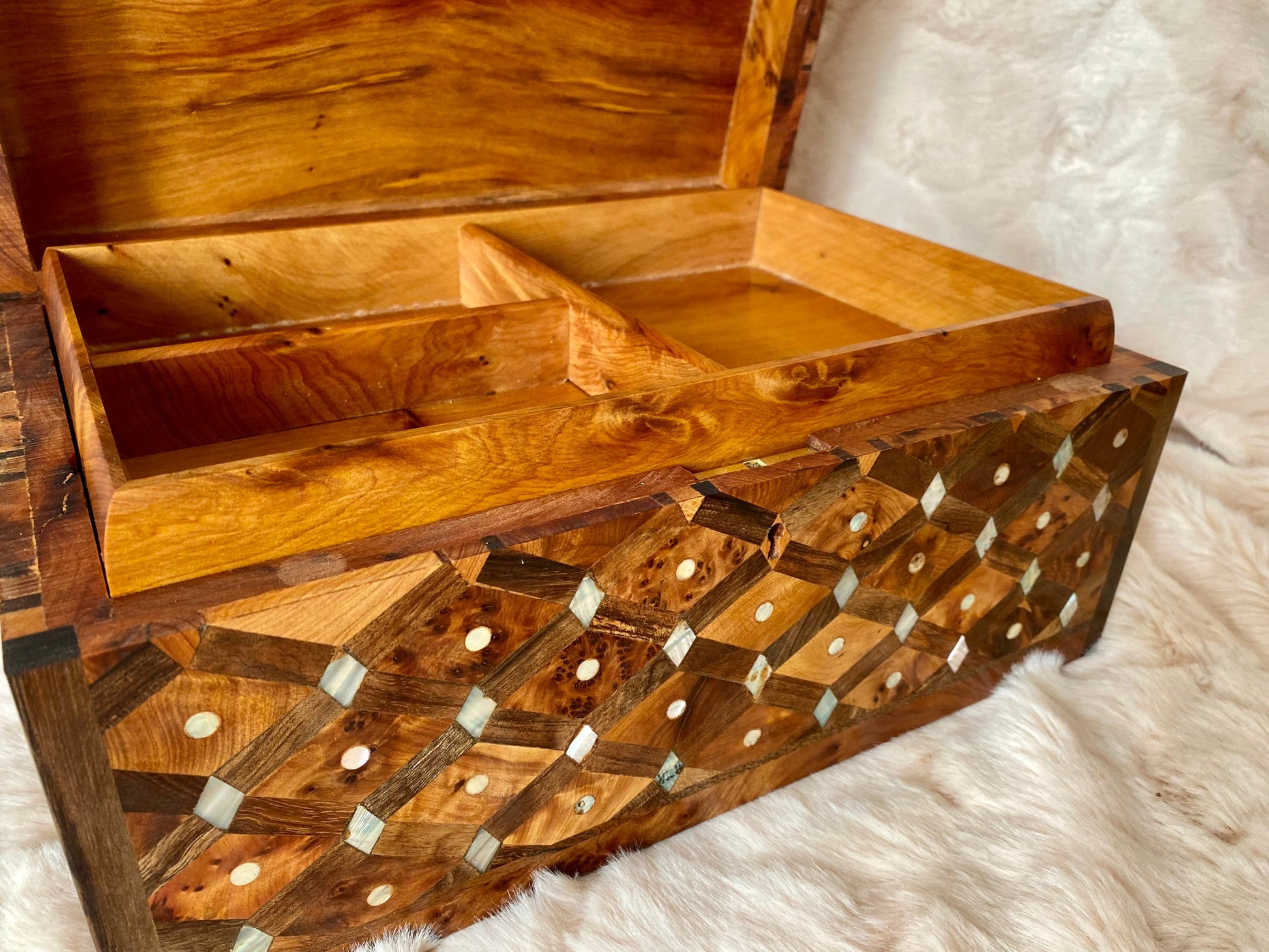 12x8 Solid lockable Jewelry Wood Box,large jewellery Thuya Burl wooden Box Keepsake Storage Inlaid with Mother of pearls,walnut,juniper wood