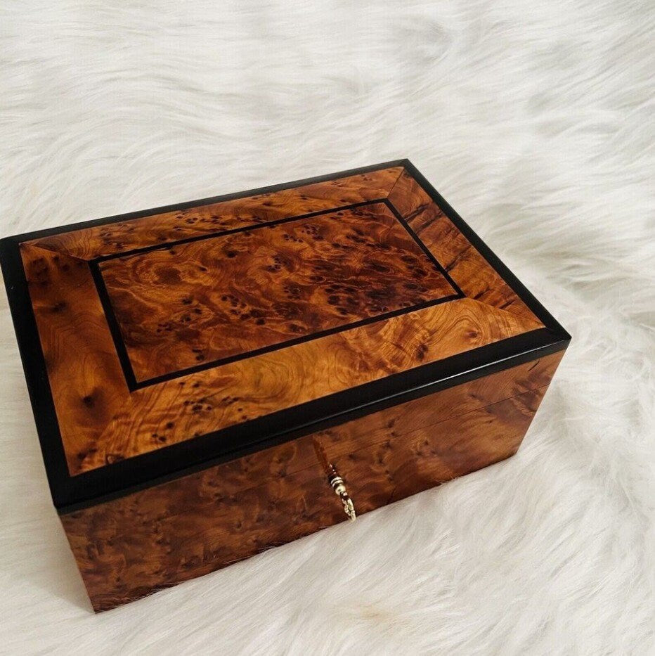 Lockable thuja burl wooden jewelry box holder with key Decorative Box,memory organizer,couples gift,decorative Wood Storage,keepsake
