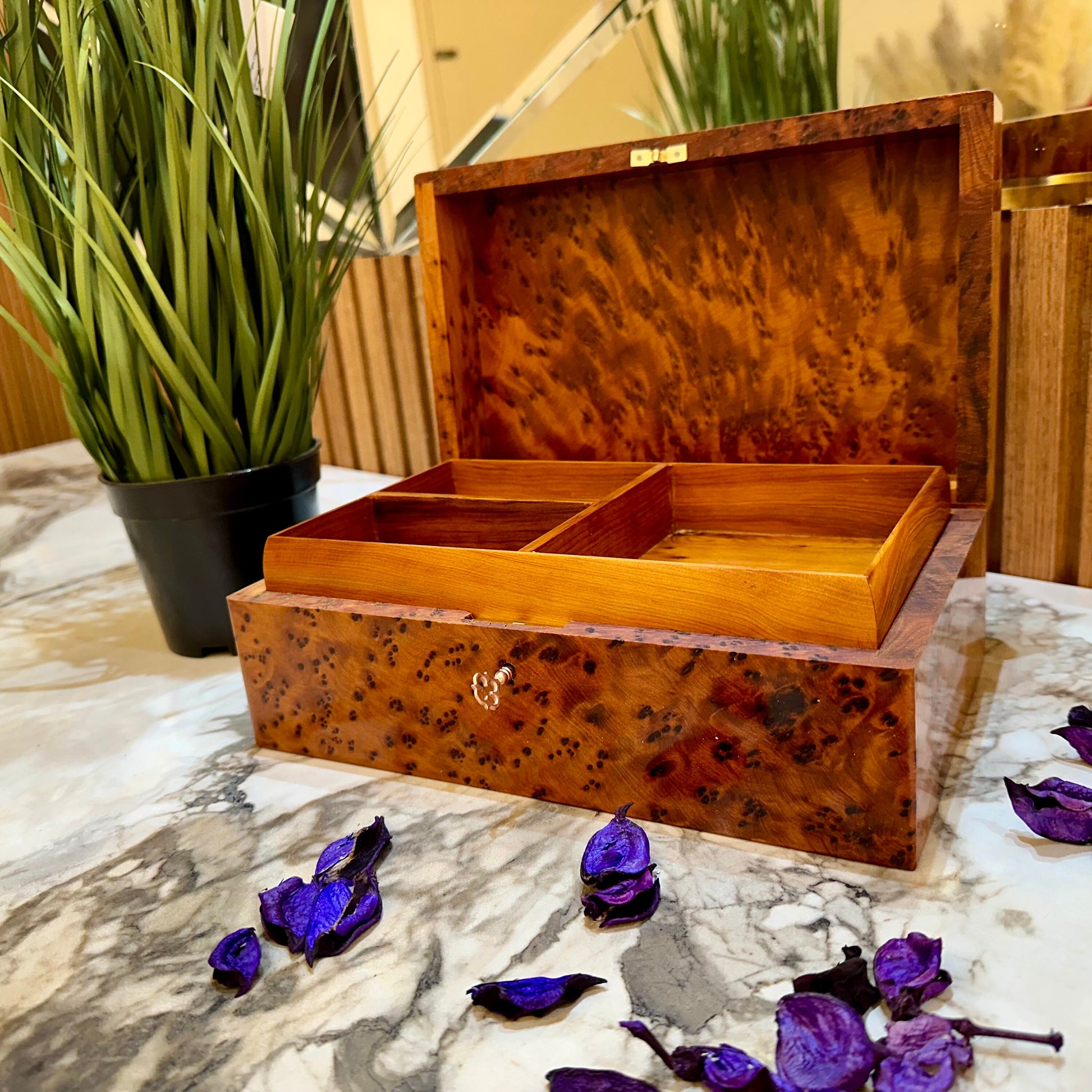 Gift Wooden Box,Lockable Luxury thuya burl wooden jewellery Box holder with key,Couples gift,Birthday,decorative wedding memory box