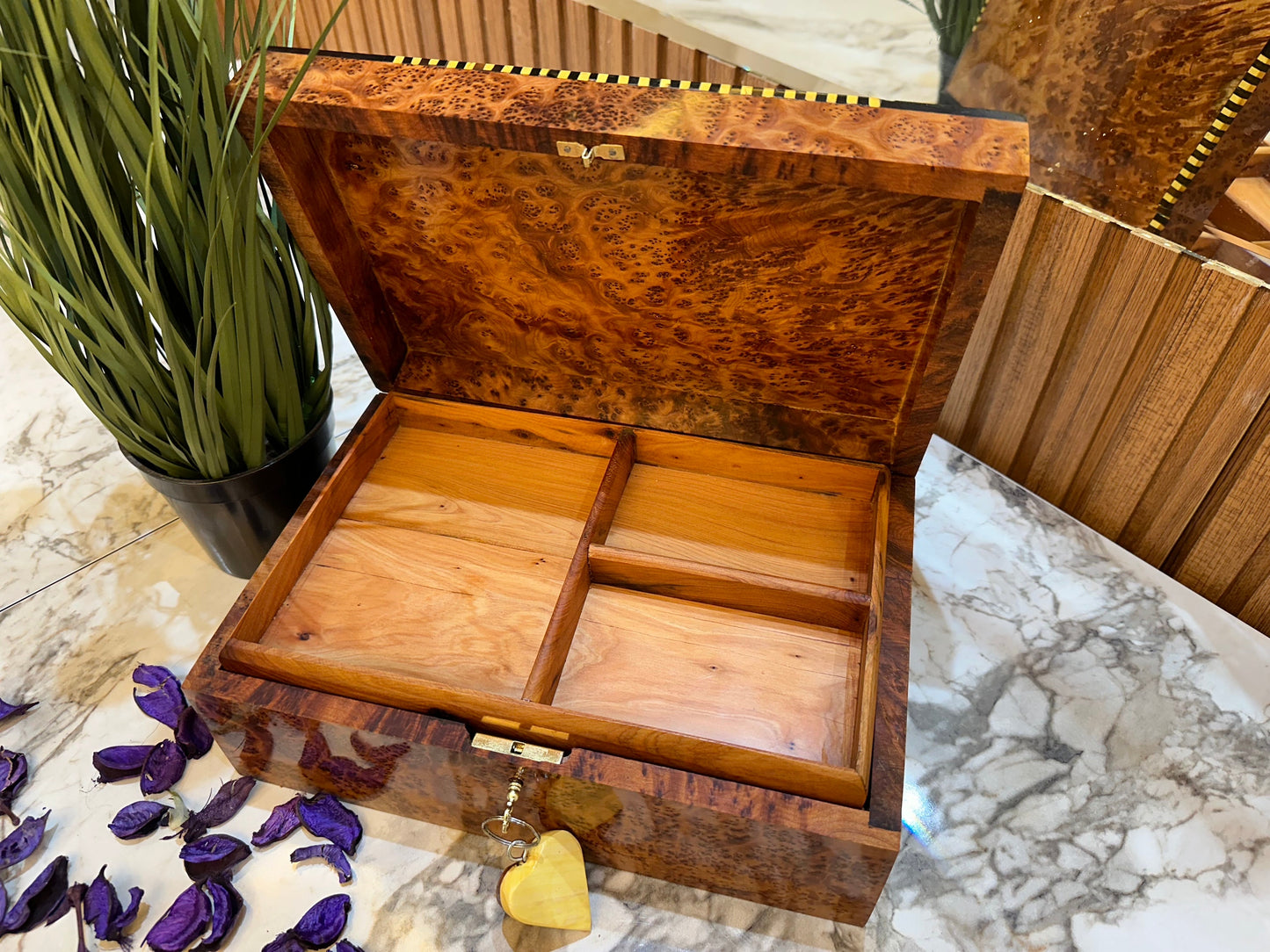 Burl lockable wood box,Luxury large wooden jewelry Box organizer with key,gitft box,wedding memory thuya box,Moroccan Aromatic Home Decor