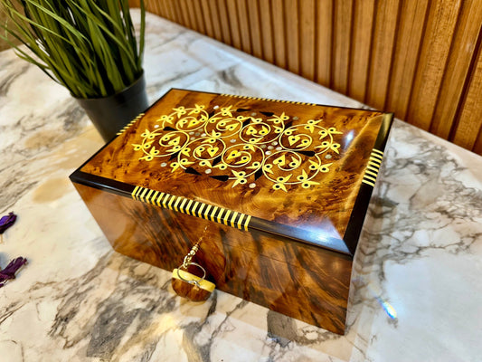 Lockable Jewelry wooden box with gold key,box engraved with mother of pearls,lemon wood,Moroccan thuya storage box,gift box,keepsake box