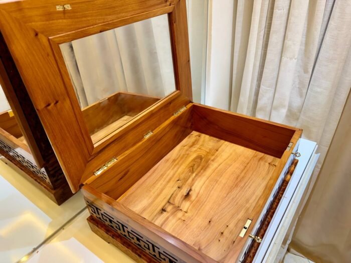 Large Luxury Wooden Box Organizer With Key, Handmade Thuya Chest – Luxury Jewelry Wooden Box