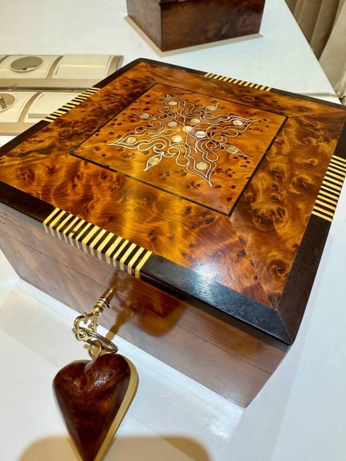 Handcrafted Moroccan Thuya Wood Jewelry Box Organizer with Key – Luxury Jewelry Wooden Box