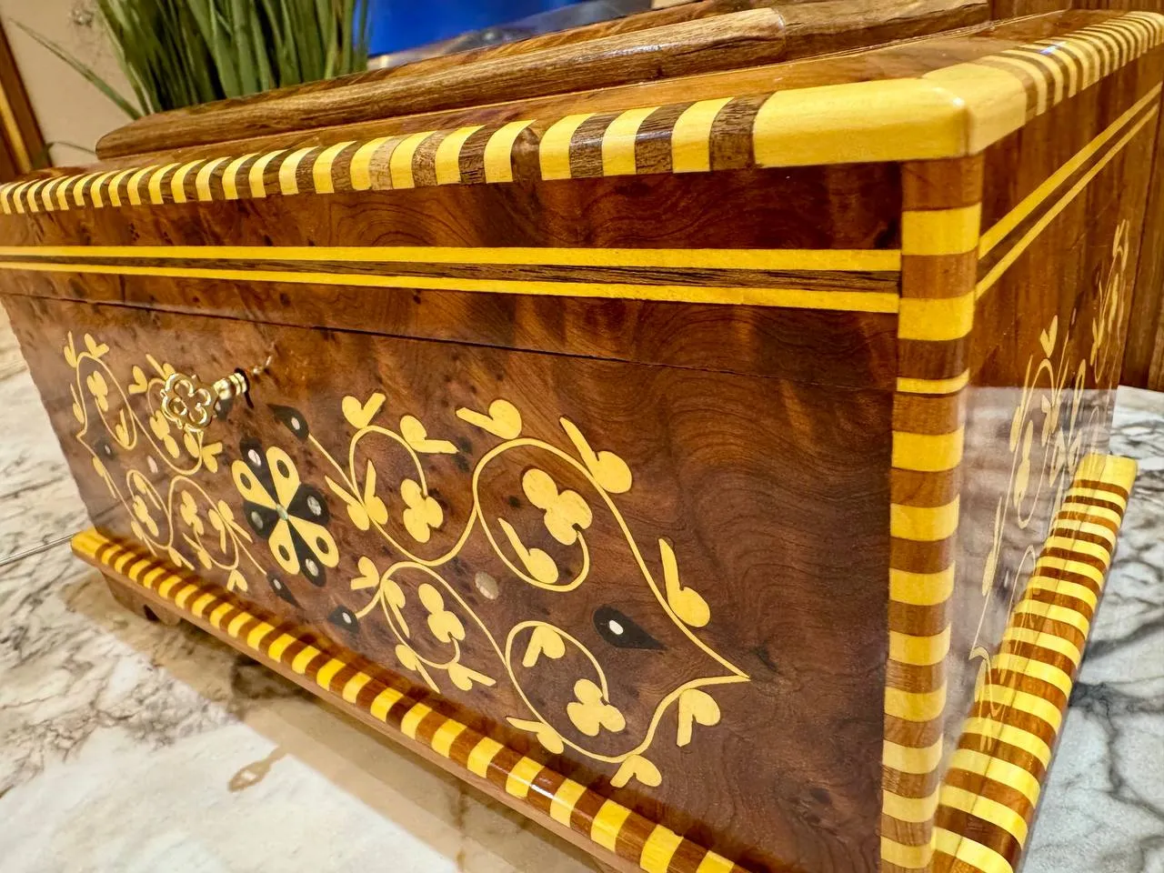 Wooden Box With Lid - Handmade Thuya Keepsake Box - Image 5