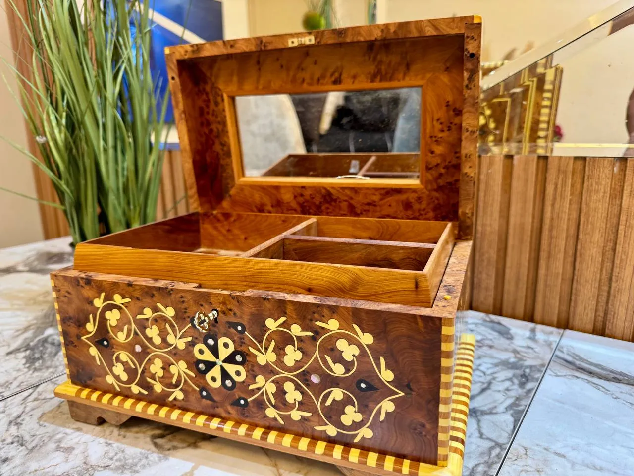 Wooden Box With Lid - Handmade Thuya Keepsake Box - Image 7
