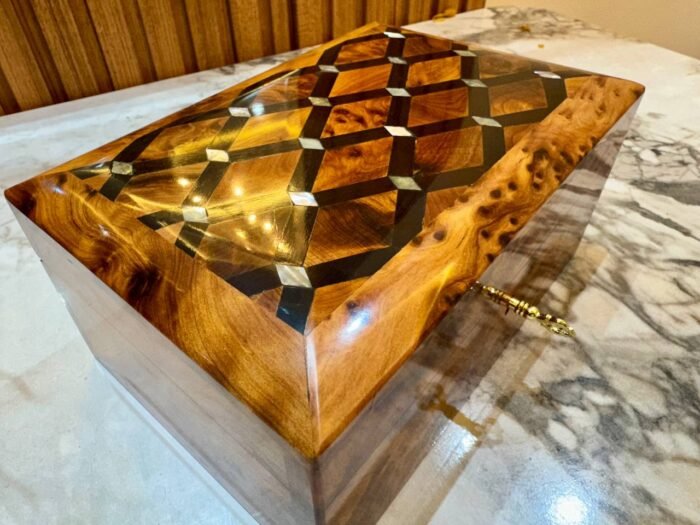 Jewellery Box lockable Thuya Wooden Burl Organizer with Key – Luxury Jewelry Wooden Box
