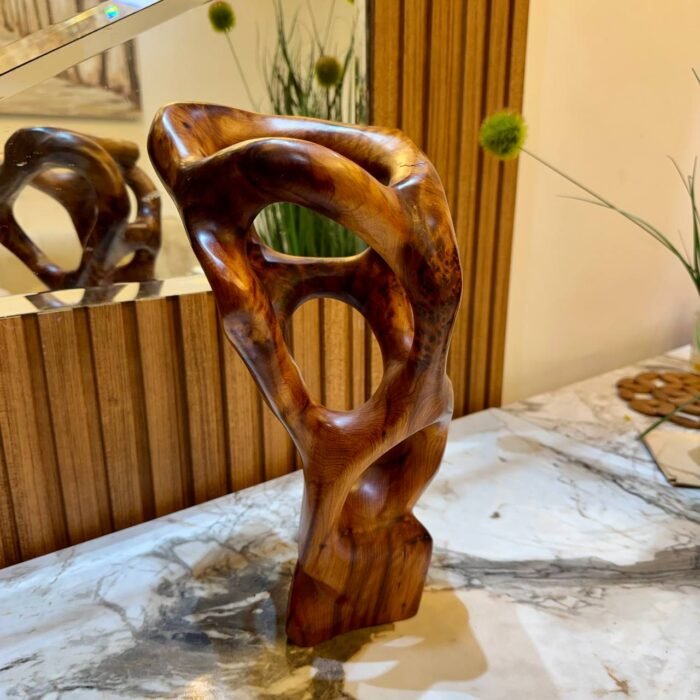 Abstract Wooden Sculpture – Luxury Jewelry Wooden Box