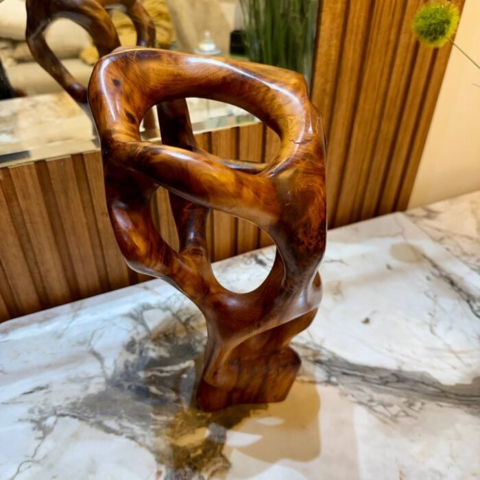 Abstract Wooden Sculpture – Luxury Jewelry Wooden Box