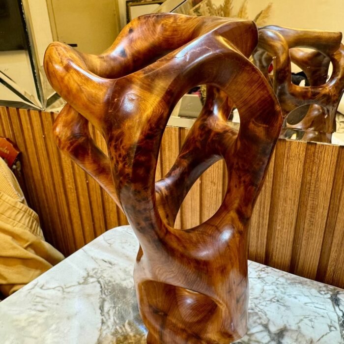 Abstract Wooden Sculpture – Luxury Jewelry Wooden Box