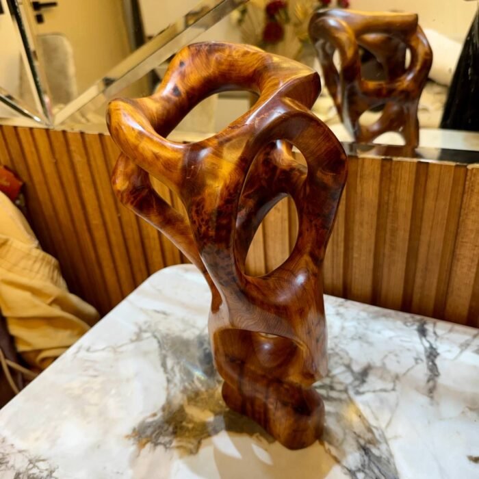 Abstract Wooden Sculpture – Luxury Jewelry Wooden Box